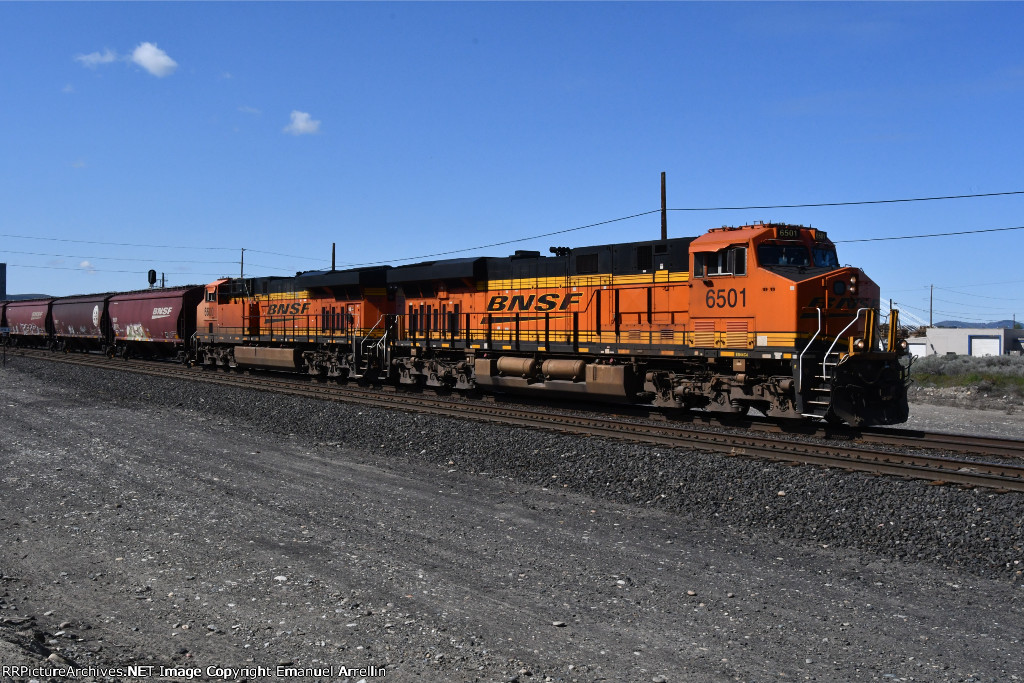 BNSF 6501 & 6600